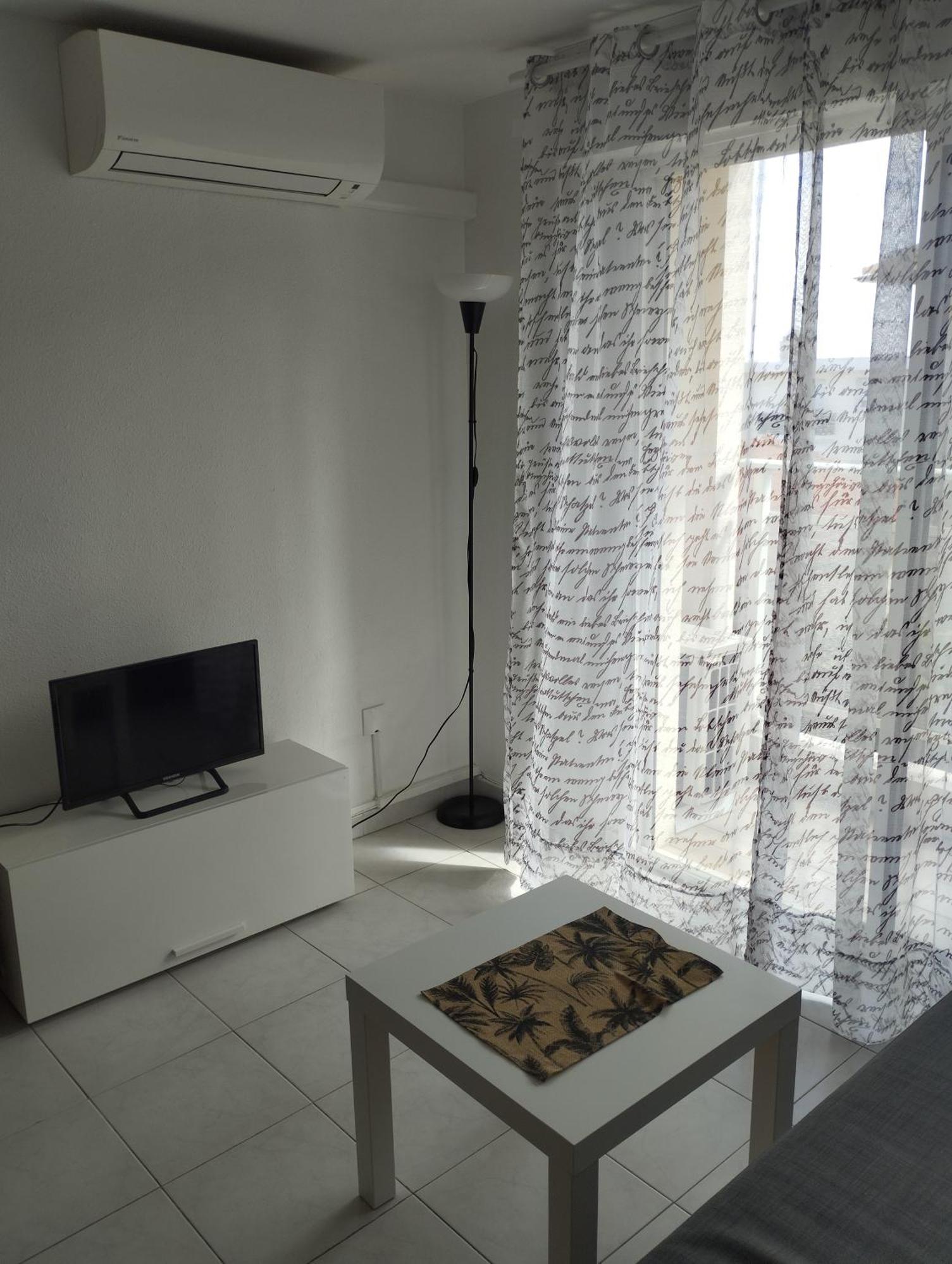 Apartamento Studio Climatise, Lumineux A 5 Min De La Promenade Des Anglais Niza Exterior foto